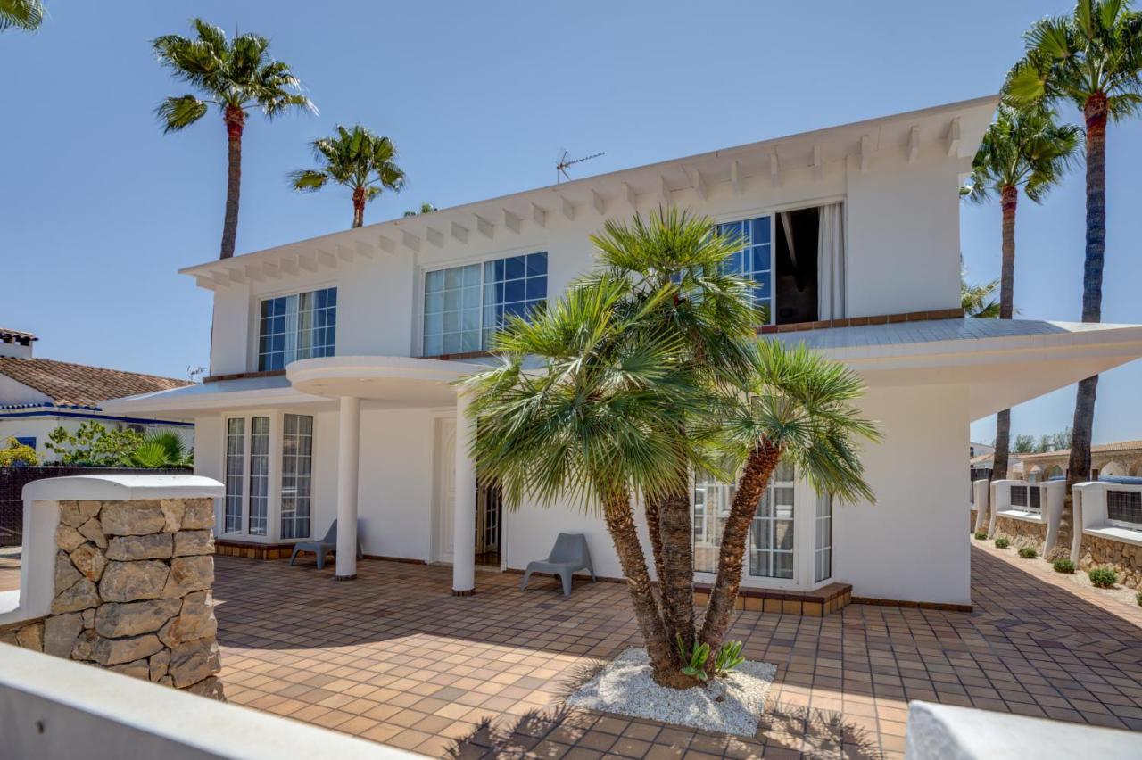 Holiday home Els Reines